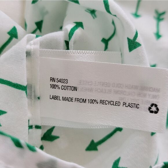 Gap Women's Fitted Boyfriend Button-Down Shirt - Picture 12 of 15